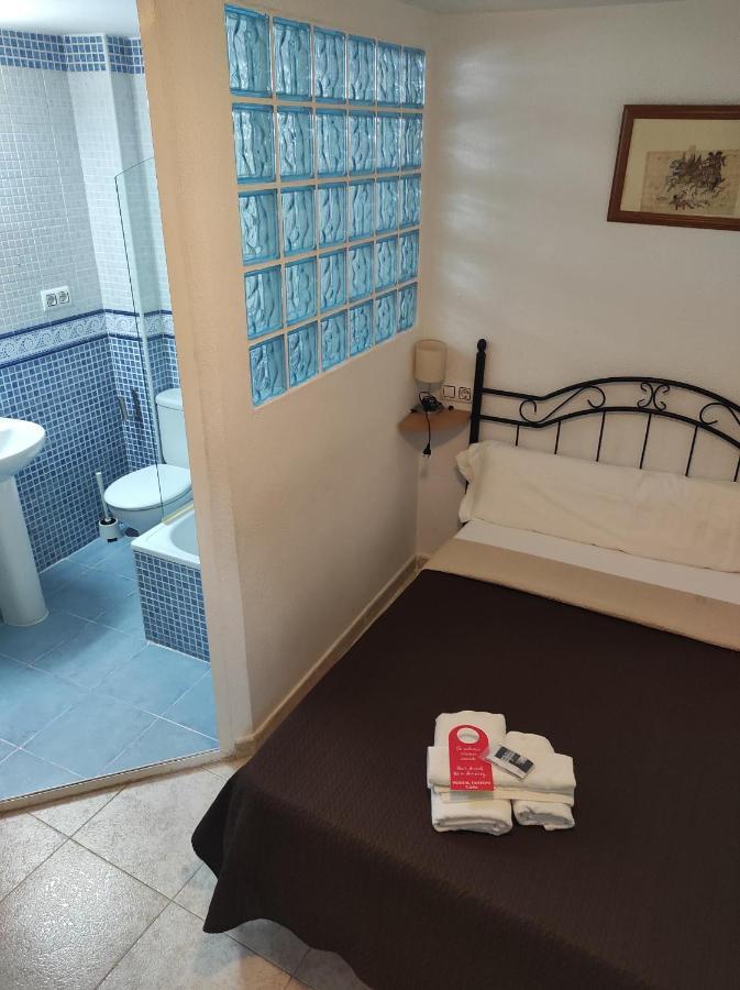 Hostal Fantoni Cadiz Ngoại thất bức ảnh